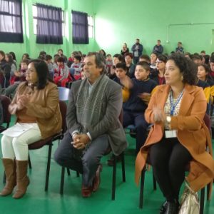 “Generemos niños más felices”