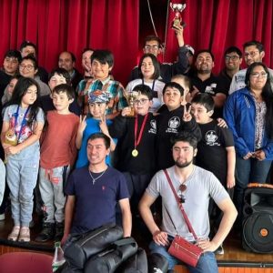 Medalla de Oro y Plata para el Ajedrez de Victoria