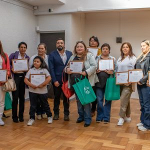 Ceremonia de Clausura del Programa Emprendamos 2023: FOSIS impulsa a 64 Mujeres Emprendedoras en La Araucanía