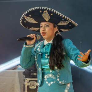 Brillante: estudiantes deslumbran con su talento en el Festival Escolar Voces de Victoria