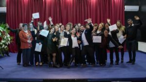 Más de 300 personas se certifican en los cursos del Programa de la Mujer