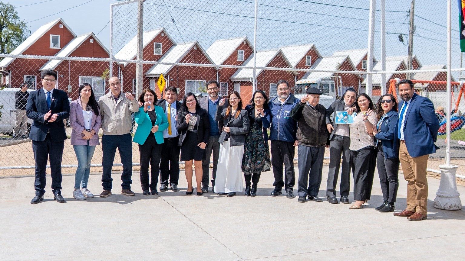 128 casas: Comité Techo digno recibe por fin sus viviendas