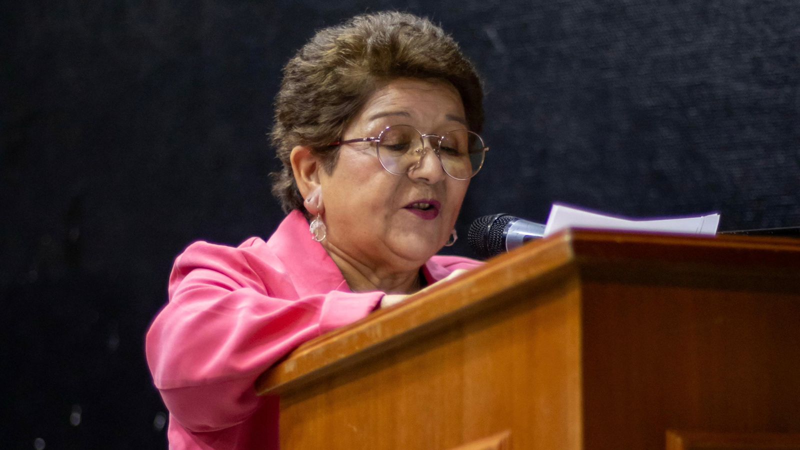 Nancy Riquelme y sus Ángeles presentan nuevo libro en el Centro Cultural